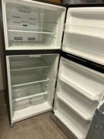 FRIGIDAIRE Fridge - View 3