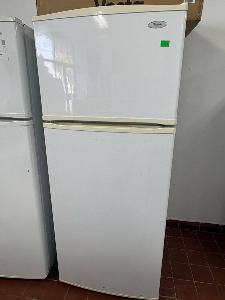 WHIRLPOOL Fridge