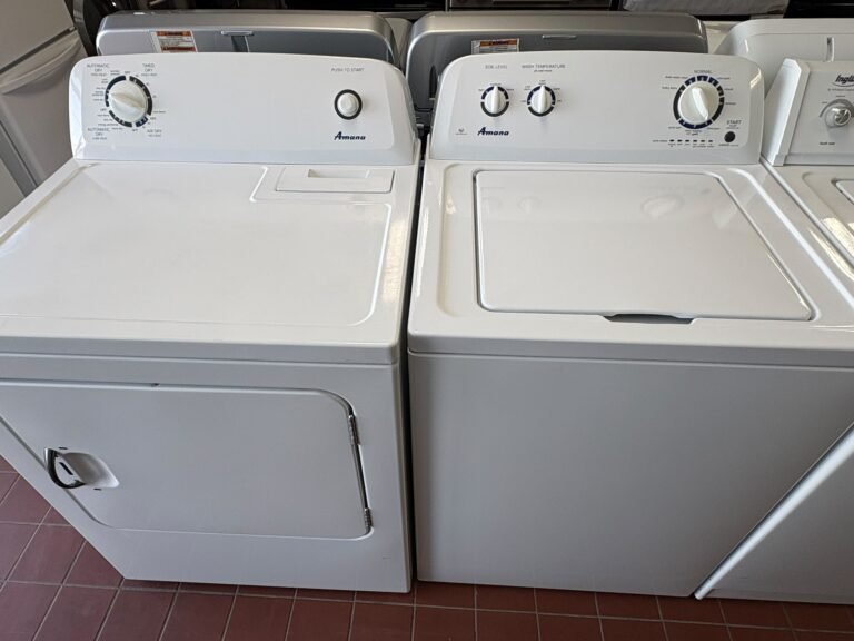 AMANA Washer Dryer